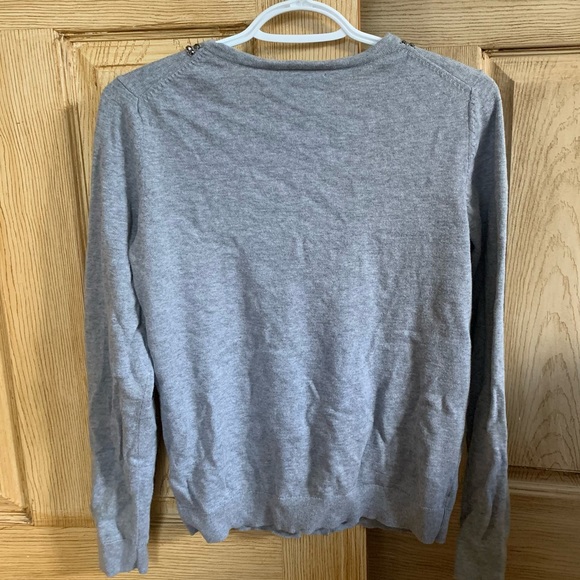 Gray cardigan with cute sparkling details - Picture 4 of 6